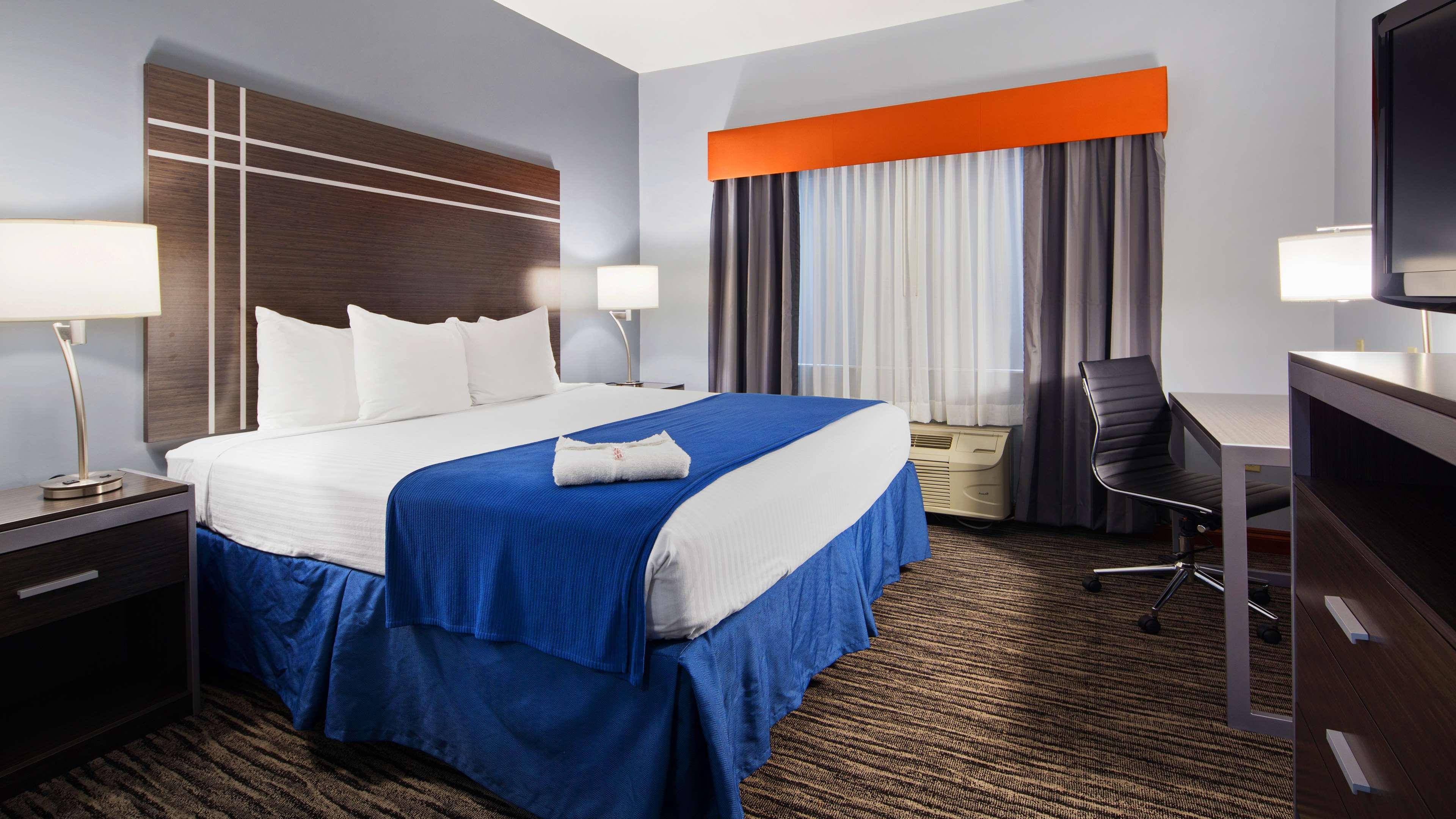 Best Western Elkhart Inn & Suites Εξωτερικό φωτογραφία