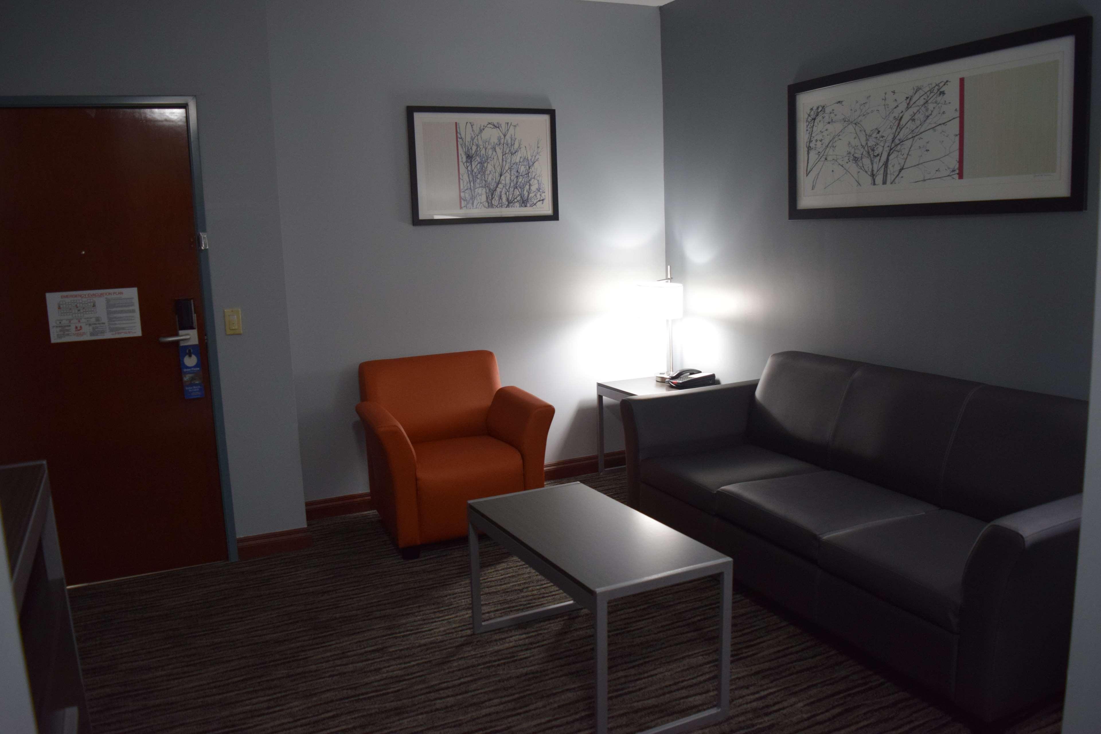Best Western Elkhart Inn & Suites Εξωτερικό φωτογραφία