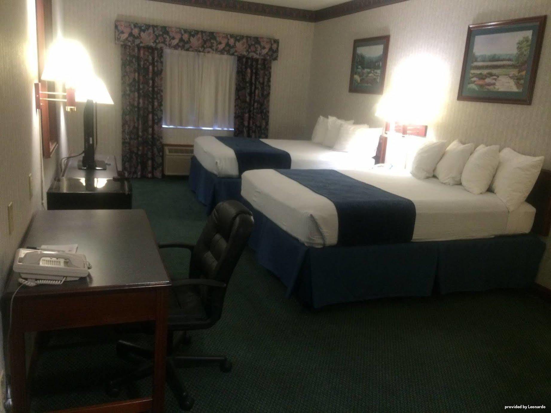 Best Western Elkhart Inn & Suites Εξωτερικό φωτογραφία